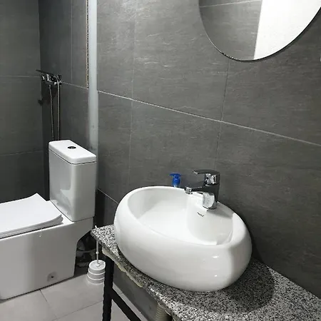 Onix Apartment *